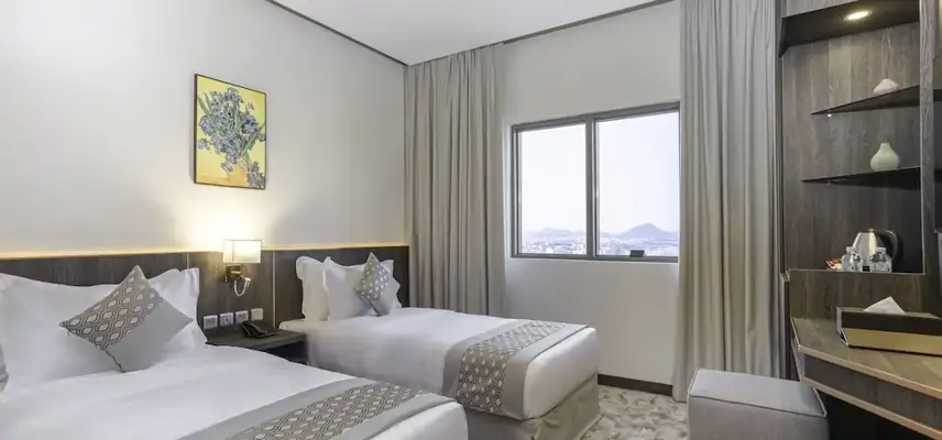The Seasons Hotel image